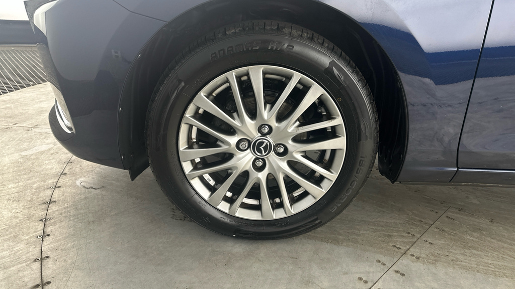Mazda 2 Mazda 2 Se-l Silver #27