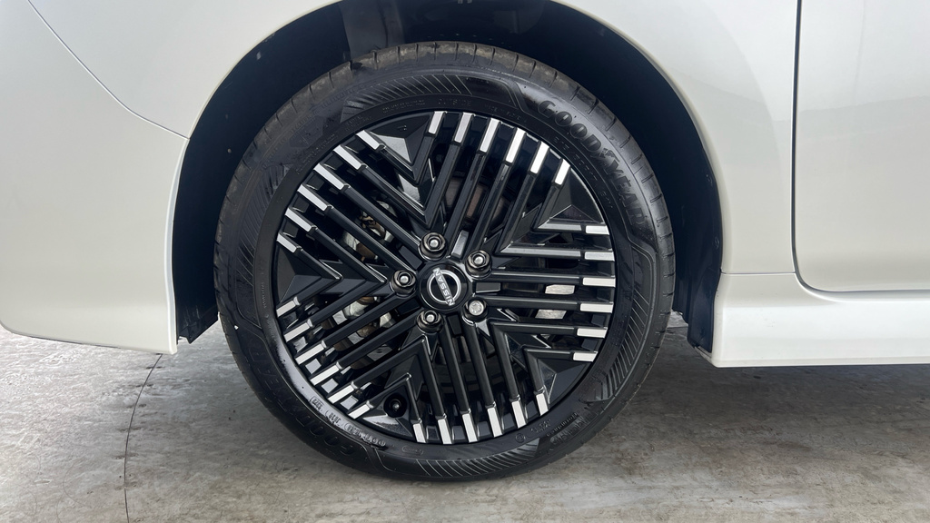 Nissan Leaf Leaf N-connecta Blue #28