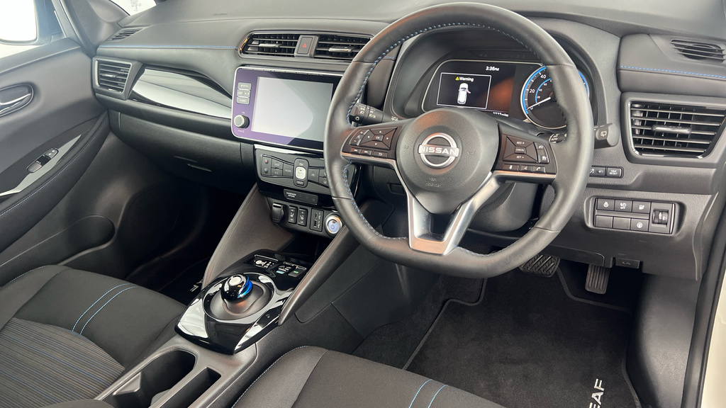 Nissan Leaf Leaf N-connecta Blue #9
