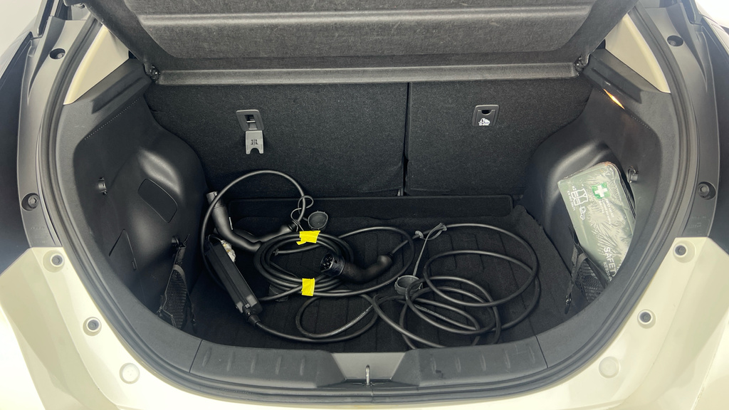 Nissan Leaf Leaf N-connecta Blue #26