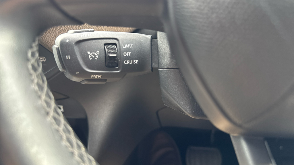 DS DS 3 Crossback Petrol Black #30