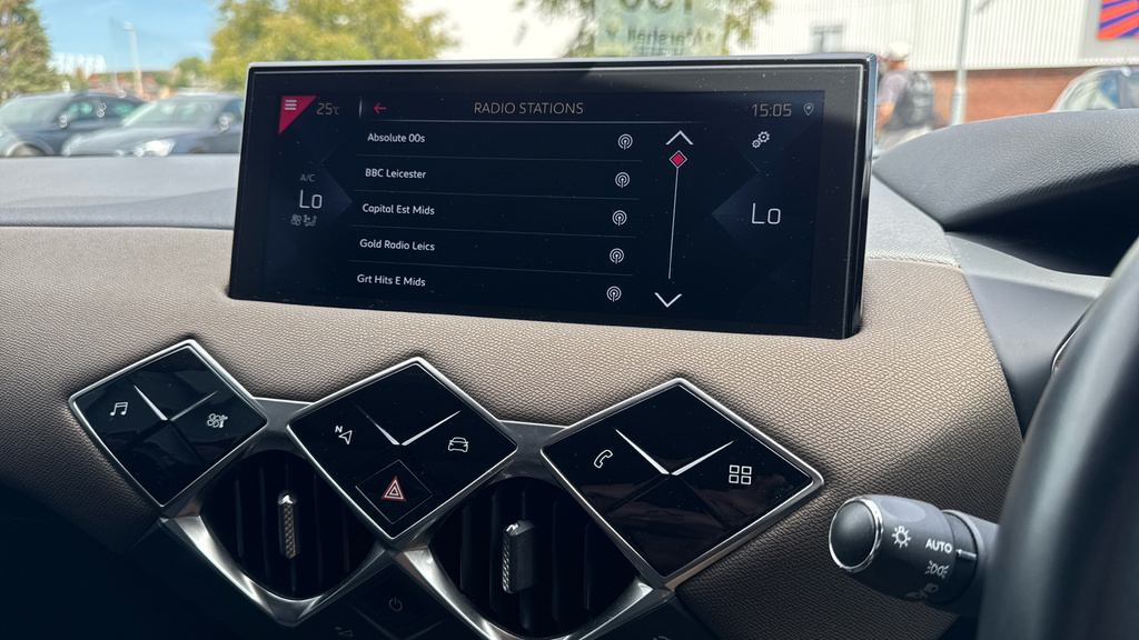 DS DS 3 Crossback Petrol Black #28