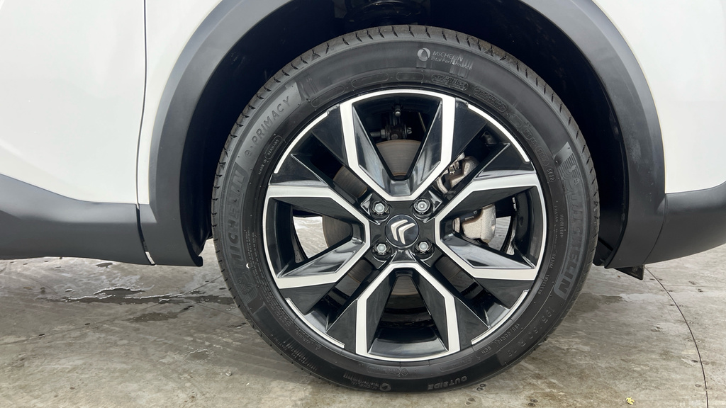Citroen e-C4 Shine Blue #31