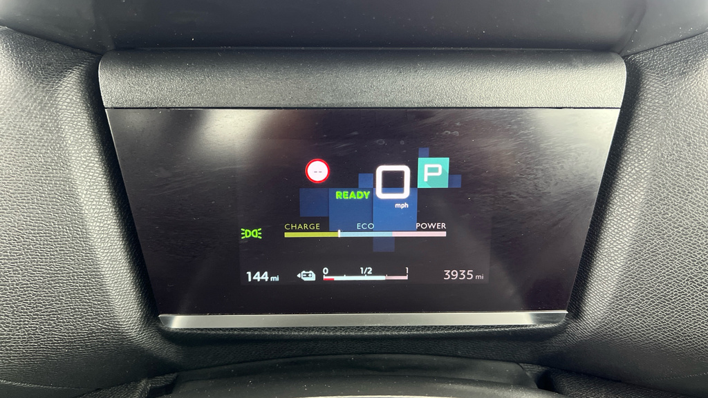 Citroen e-C4 Shine Blue #24