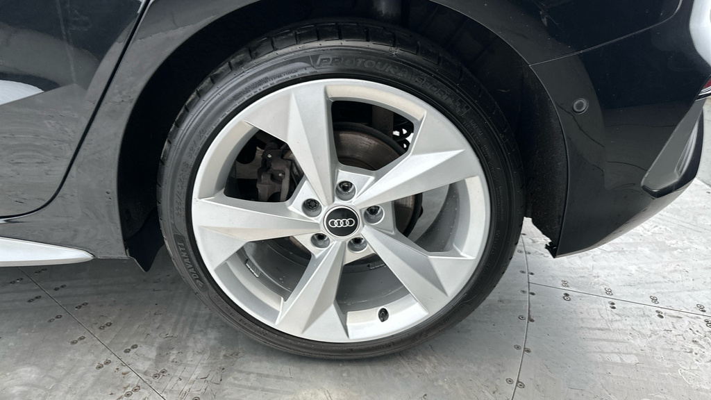Audi A3 Technik White #24