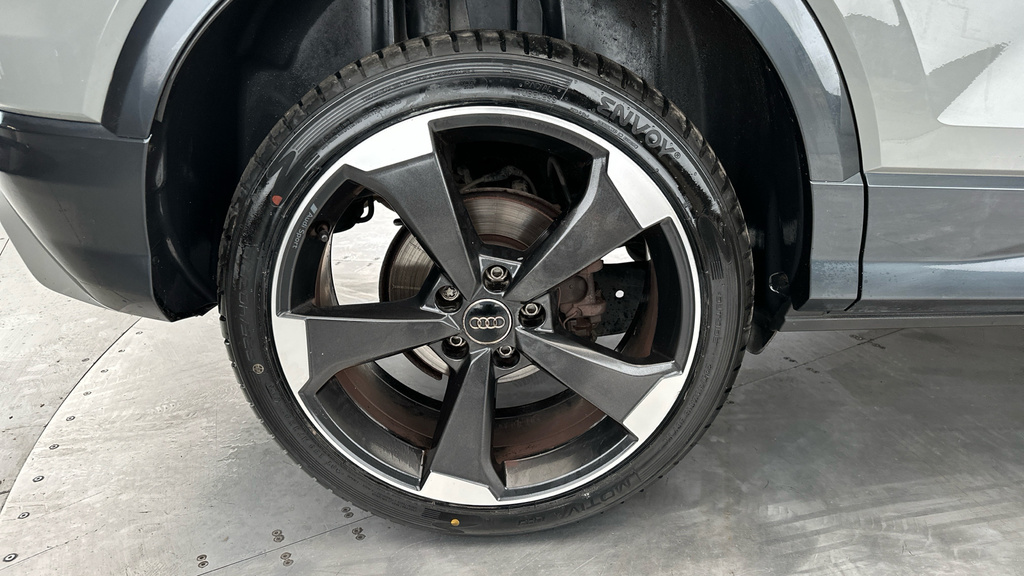 Audi Q2 Tdi S Line Blue #24