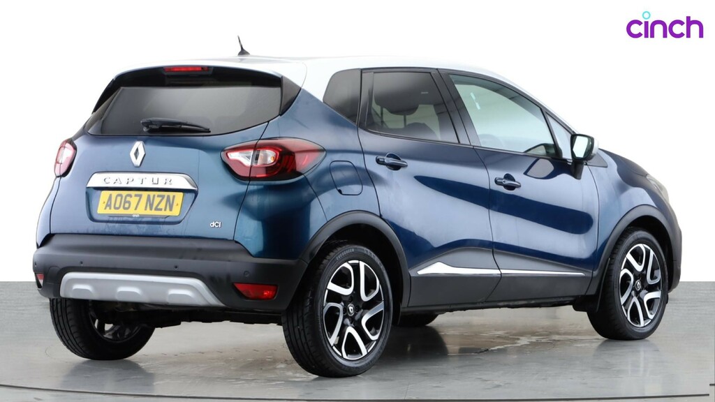 Renault Captur  Orange #3