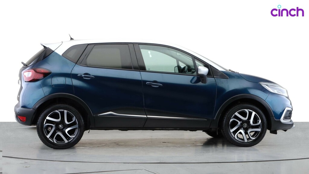 Renault Captur  Orange #2