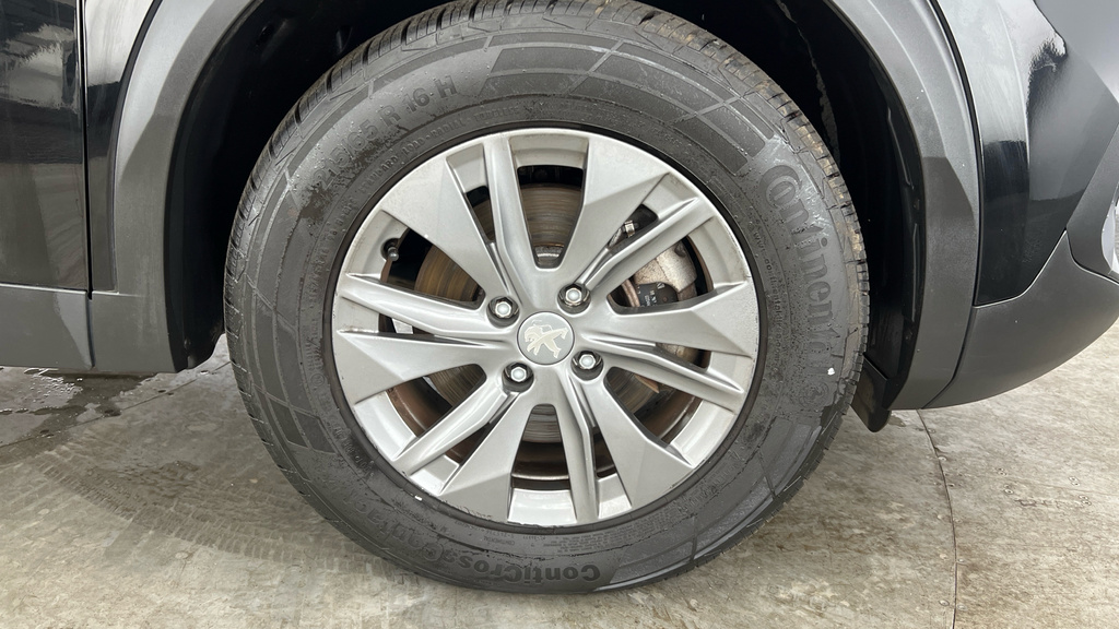 Peugeot e-2008 Active Premium Blue #24