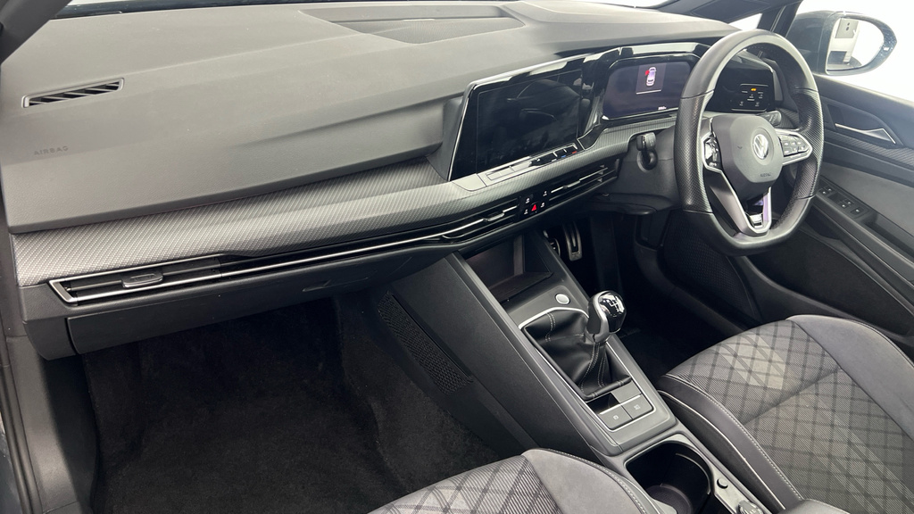 Volkswagen Golf Active White #15