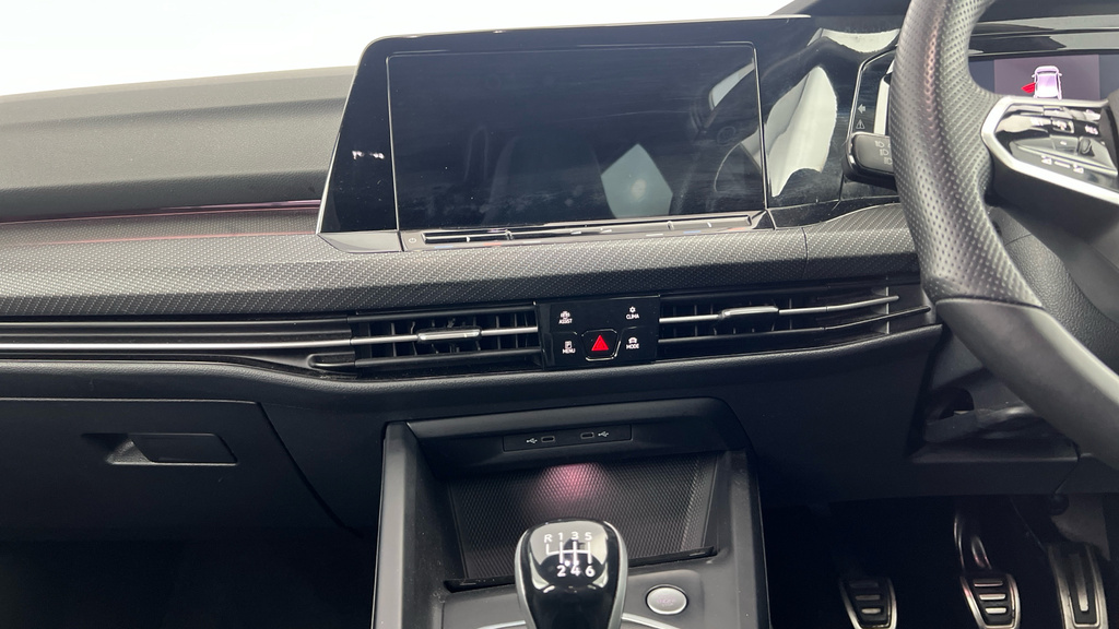 Volkswagen Golf Active White #23
