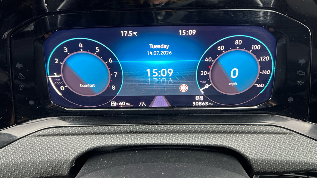 Volkswagen Golf Active White #24
