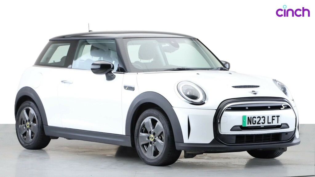 Mini Hatch Level 3 Black #1