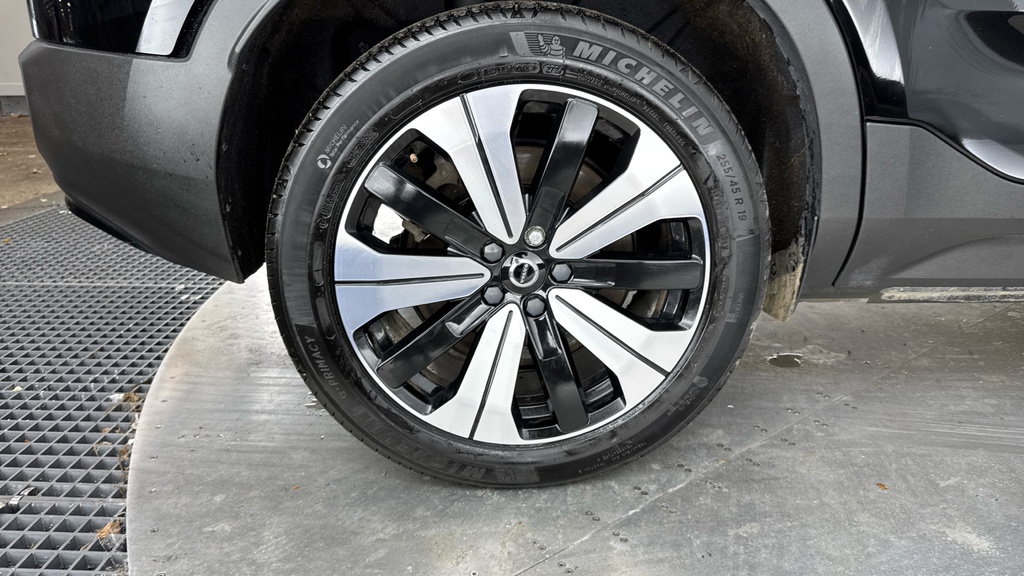 Volvo C40 Ultimate #17