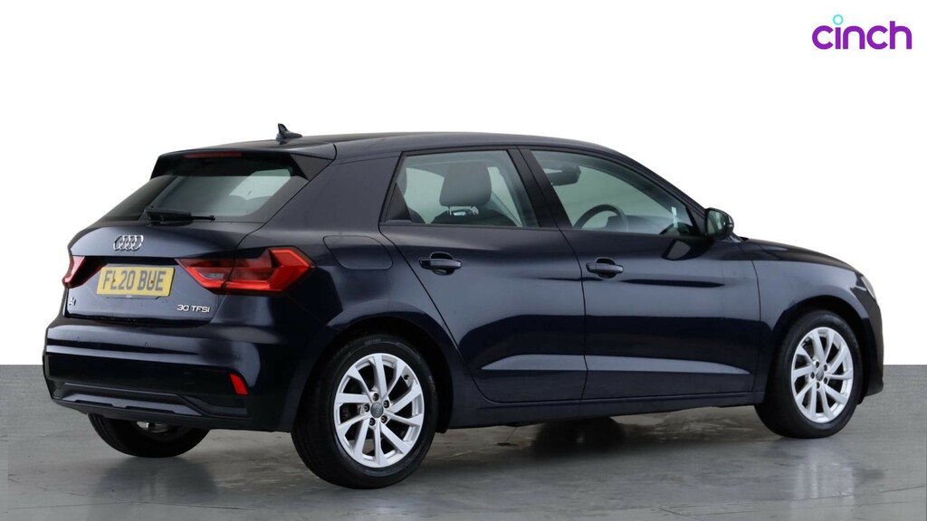 Audi A1 1L Technik White #3