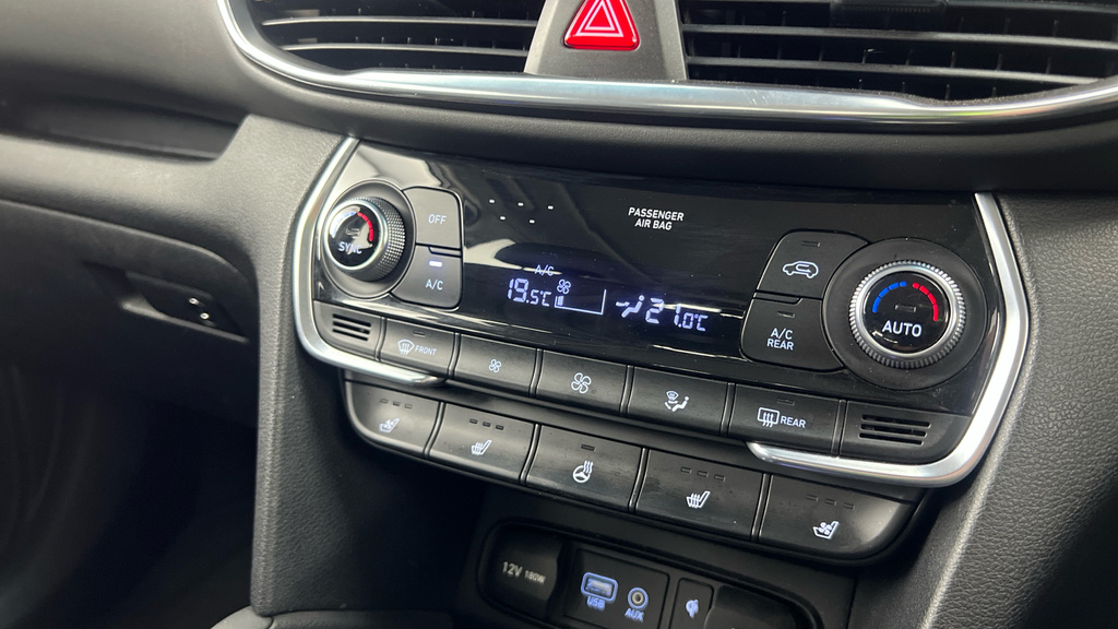 Hyundai Santa Fe Silver #19