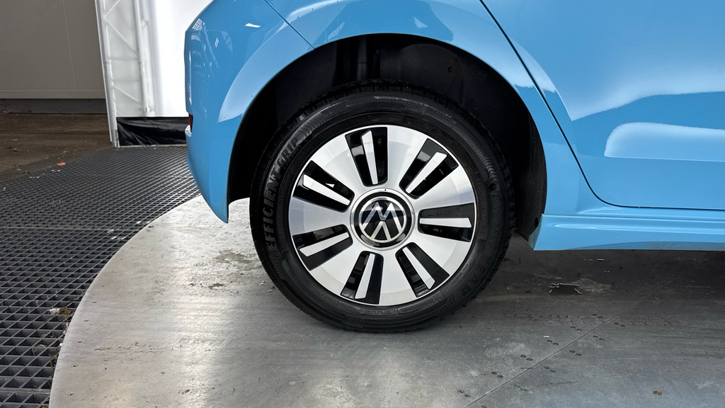 Volkswagen e-Up E-up Black #17