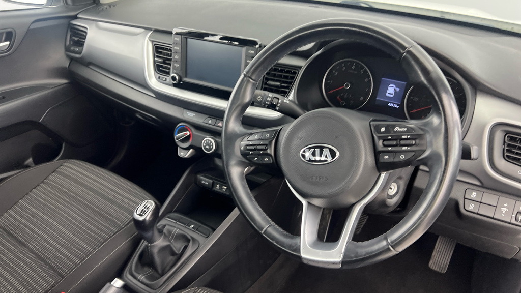 Kia Stonic First Edition Yellow #9