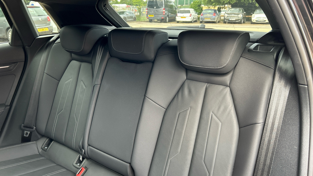 Audi A3 Technik Black #17