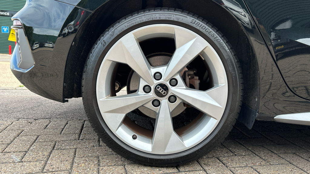 Audi A3 Technik Black #23