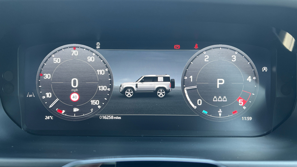 Land Rover Defender 3L X-dynamic Hse Black #22