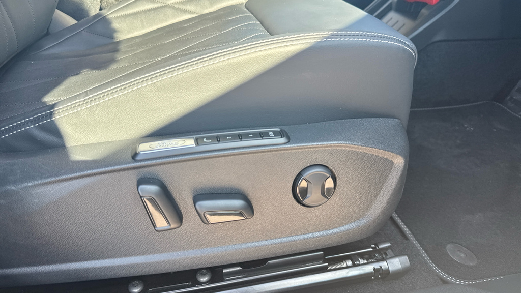 Ford Explorer Ford Explorer Select Grey #14