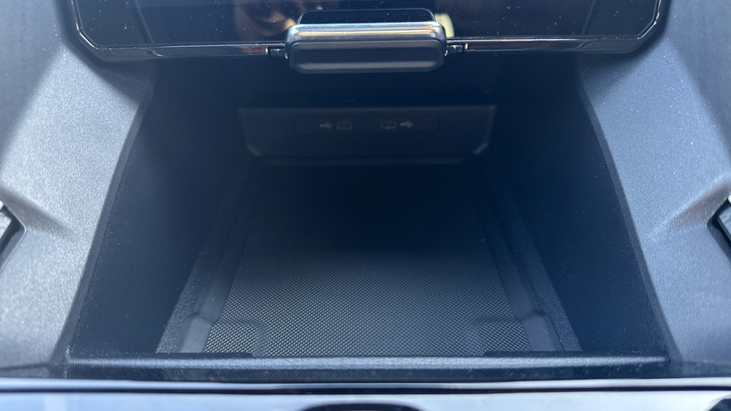 Ford Explorer Ford Explorer Select Grey #42