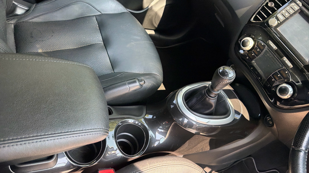 Nissan Juke 1.2Sm Ncon Silver #39