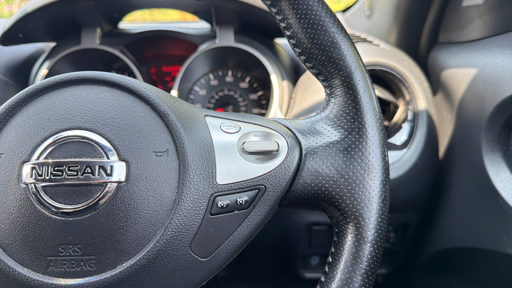 Nissan Juke 1.2Sm Ncon Silver #35