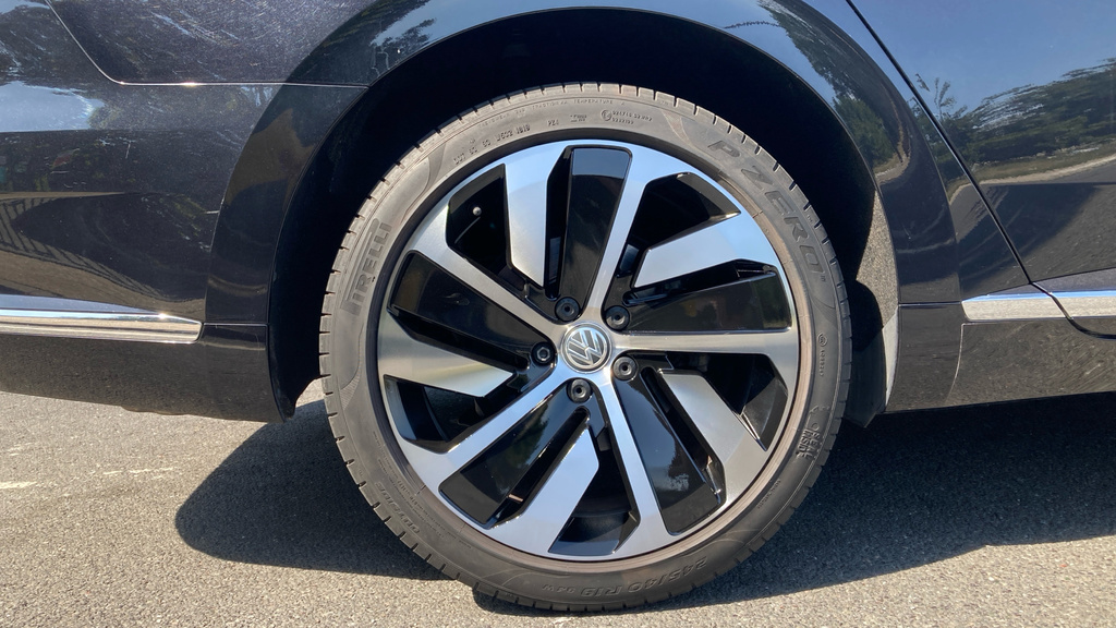 Volkswagen Arteon R-line Tsi Dsg Black #17