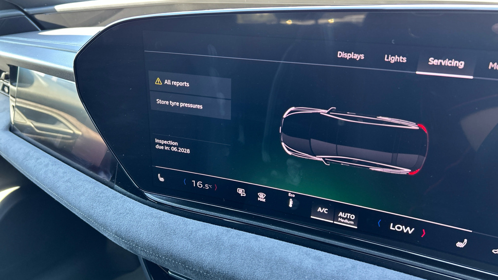 Audi A6 Launch Edition E-tron 370,00 Kw White #25