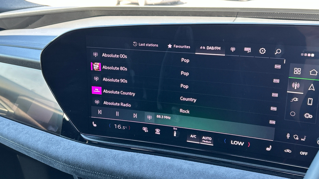 Audi A6 Launch Edition E-tron 370,00 Kw White #14