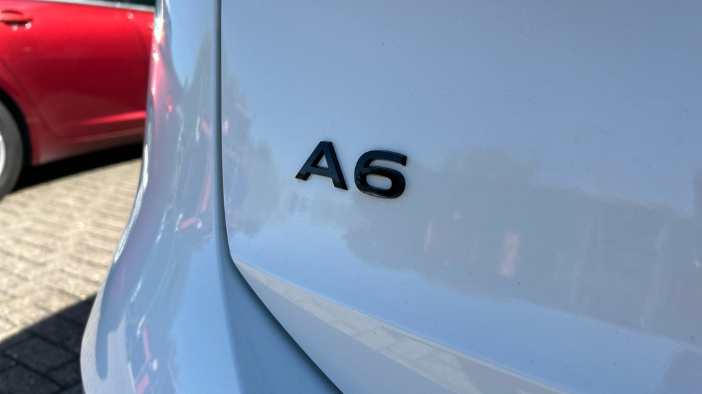 Audi A6 Launch Edition E-tron 370,00 Kw White #47