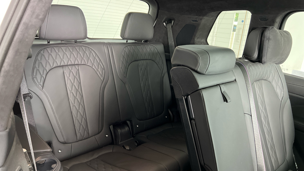 BMW X7 Suv Grey #4