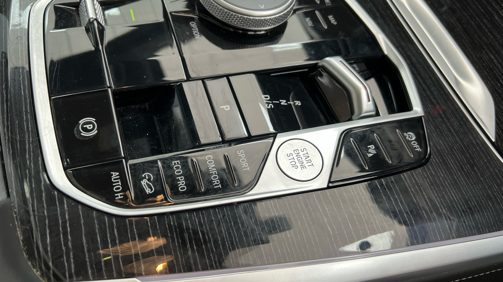 BMW X7 Suv Grey #35