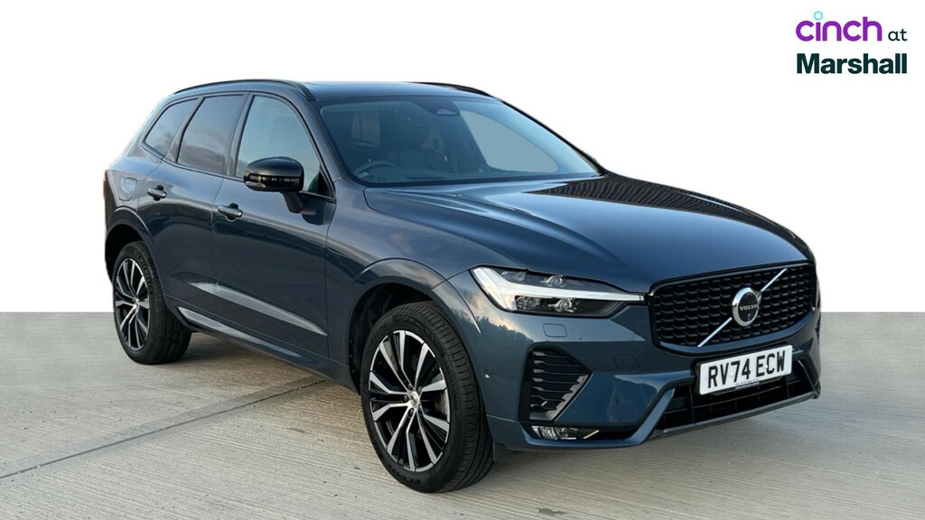 Volvo XC60 Plus Black #1