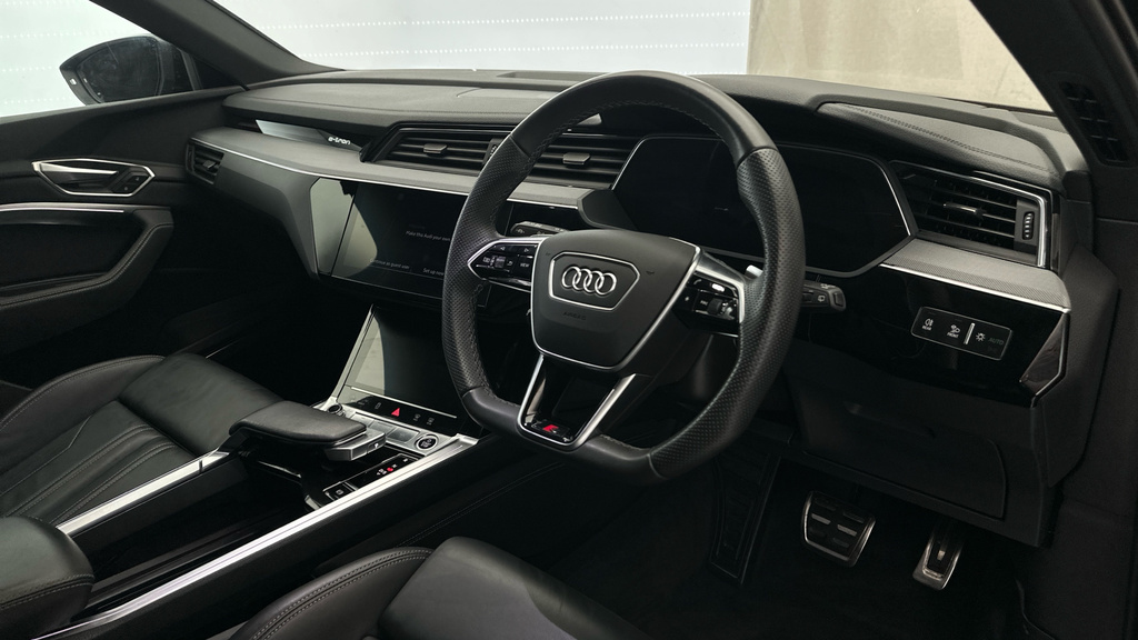 Audi Q8 e tron Black Edition Black #12