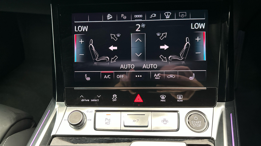 Audi Q8 e tron Black Edition Black #16
