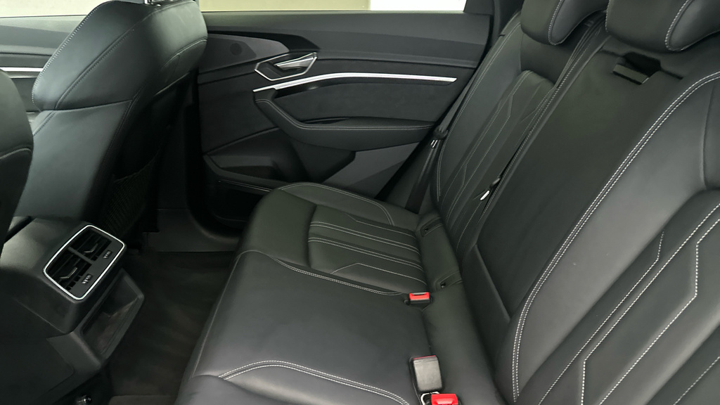 Audi Q8 e tron Black Edition Black #22