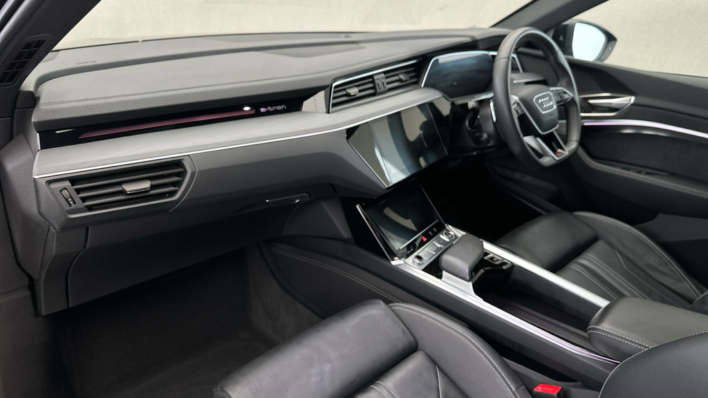 Audi Q8 e tron Black Edition Black #13
