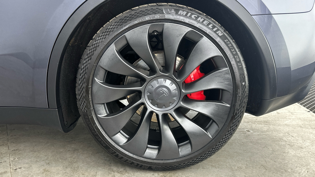 Tesla Model Y Y Base Black #27
