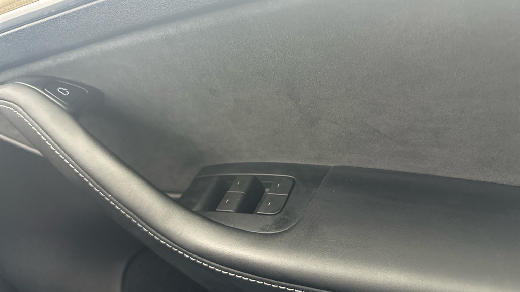 Tesla Model Y Y Base Black #14