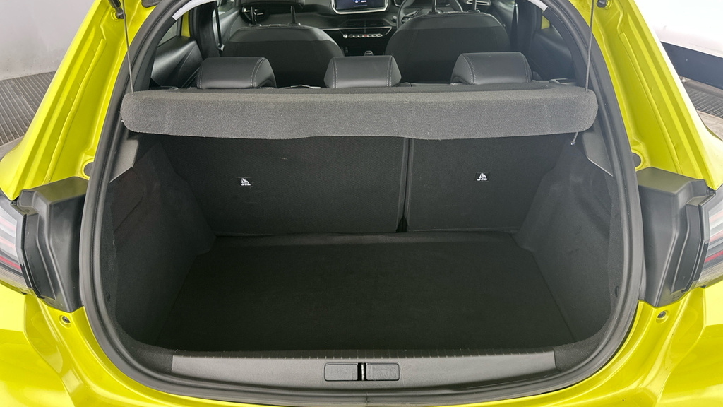 Peugeot 208 1.2 Puretech 100 Gt Black #26