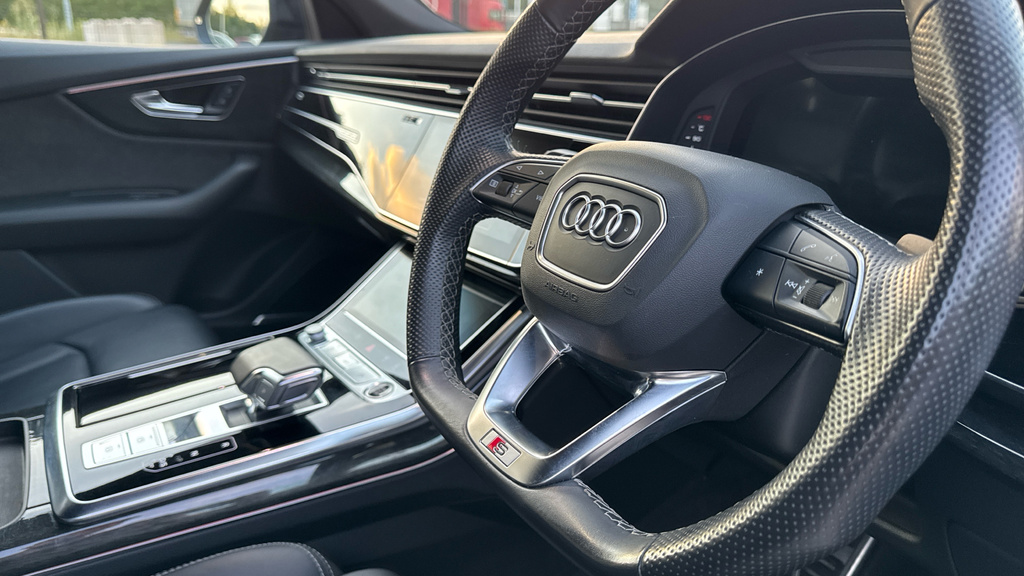 Audi Q8 Tdi V6 S Line Black #50