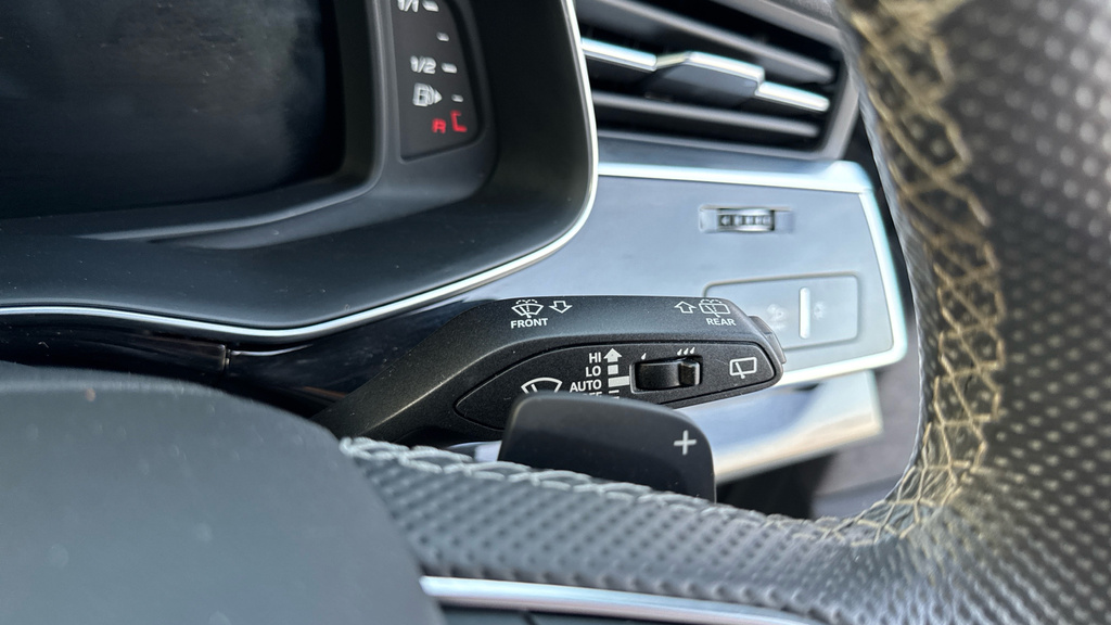 Audi Q8 Tdi V6 S Line Black #26