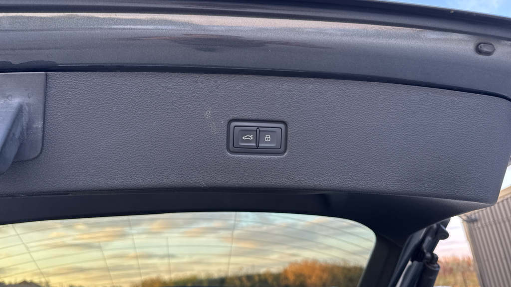 Audi Q8 Tdi V6 S Line Black #42