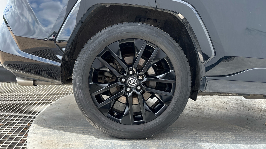 Toyota Rav 4 Dynamic Silver #34
