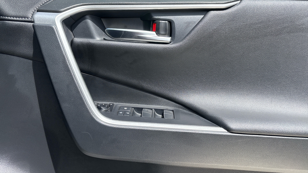 Toyota Rav 4 Dynamic Silver #44