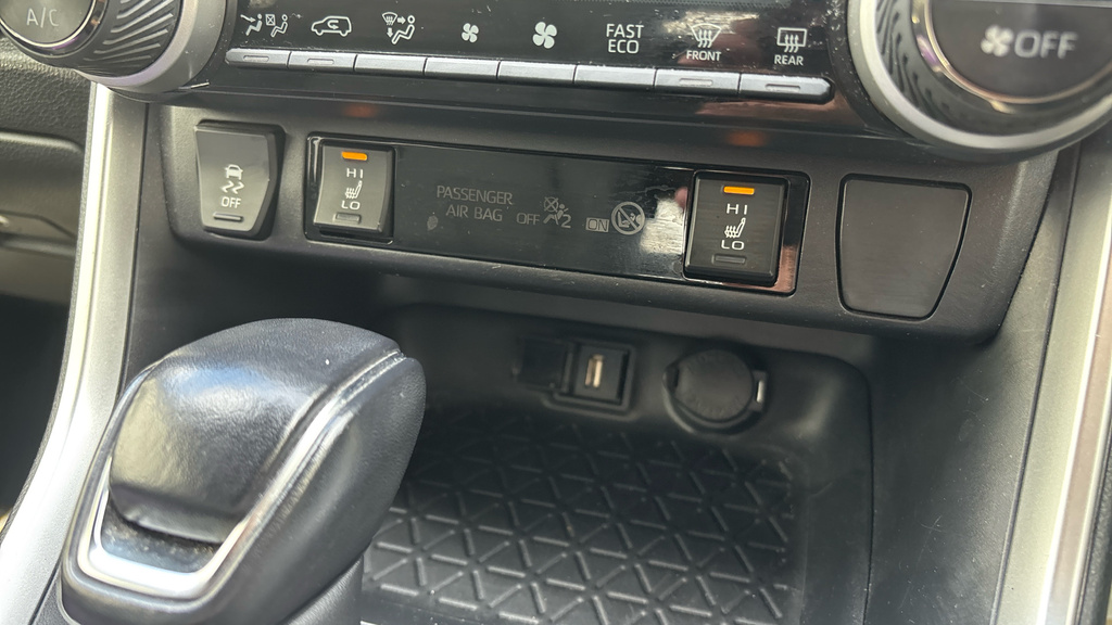 Toyota Rav 4 Dynamic Silver #17
