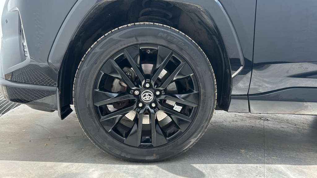 Toyota Rav 4 Dynamic Silver #32